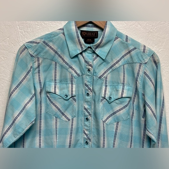 WOMEN’S Ariat Western Fitted Snap Shirt -M - Picture 5 of 11